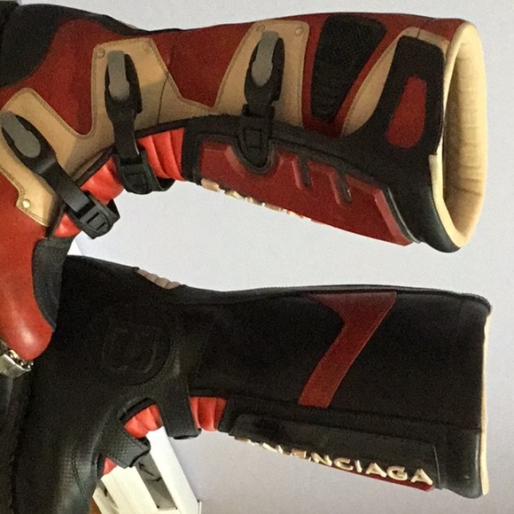 Balenciaga Leather Motorcycle Boots - Picture 5 of 8